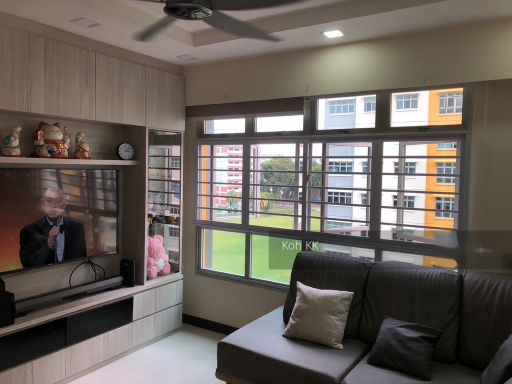 Jurong West Street 42 thumbnail photo